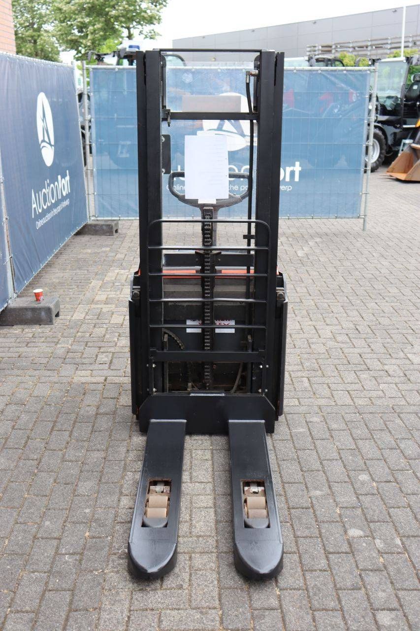 Stapler BT SWE140L Elektro 1400 kg 2,65 m 2016