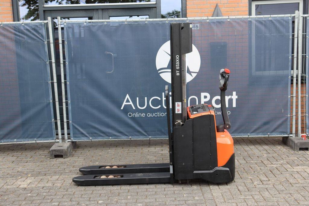 Stacker BT SWE140L Electric 1400kg 2.65m 2015