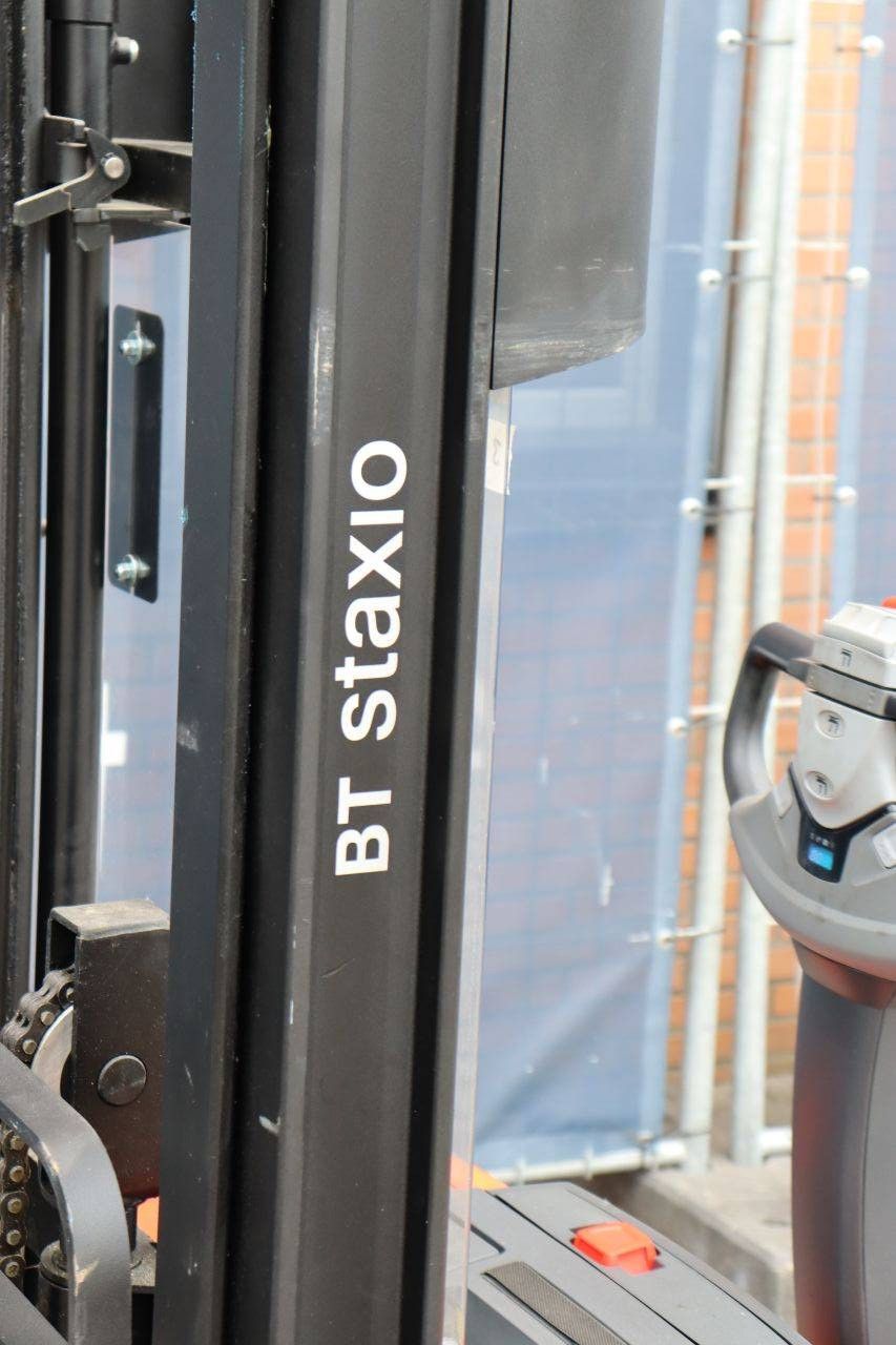 Stacker BT SWE140L Electric 1400kg 2.65m 2015
