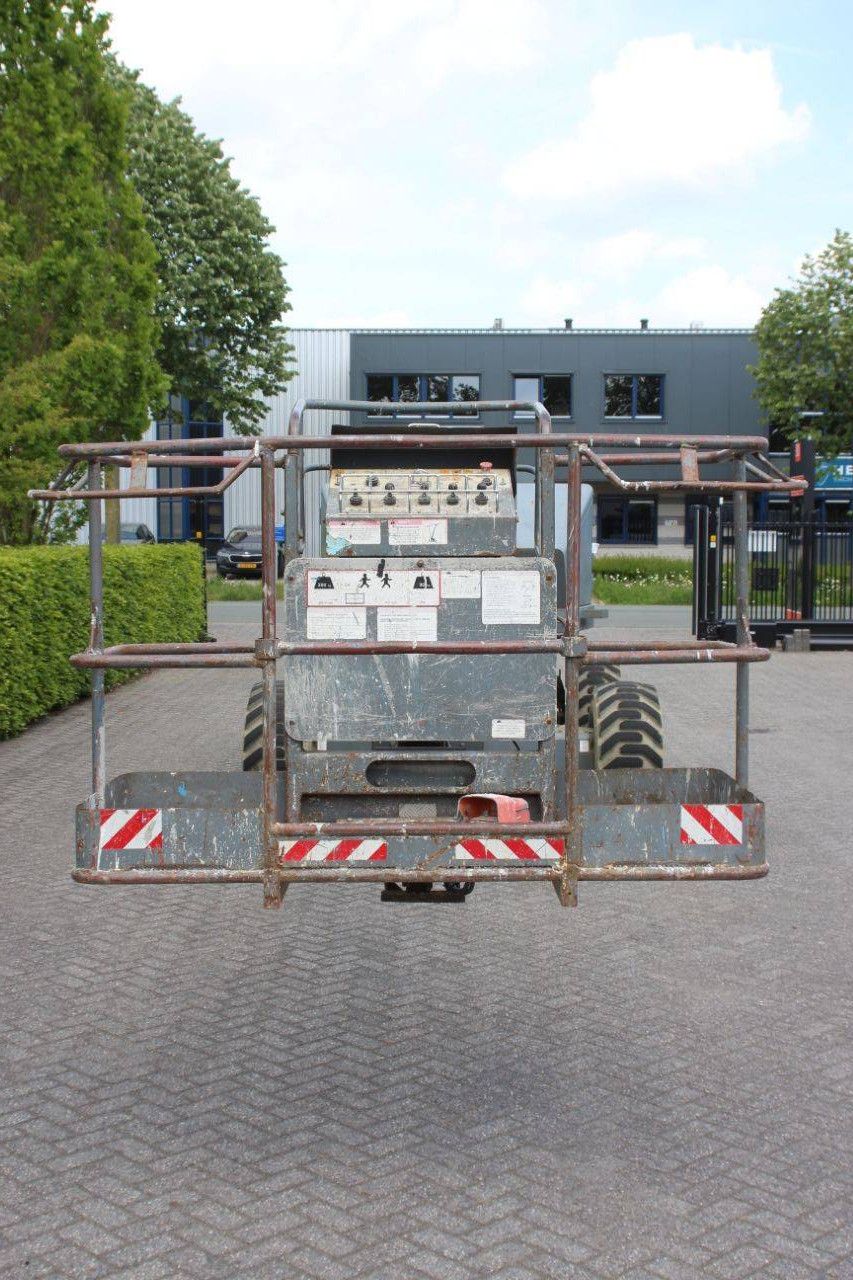 Telescoophoogwerker Aichi/Metz SP10A-ISF60 Diesel 18.2m 2001