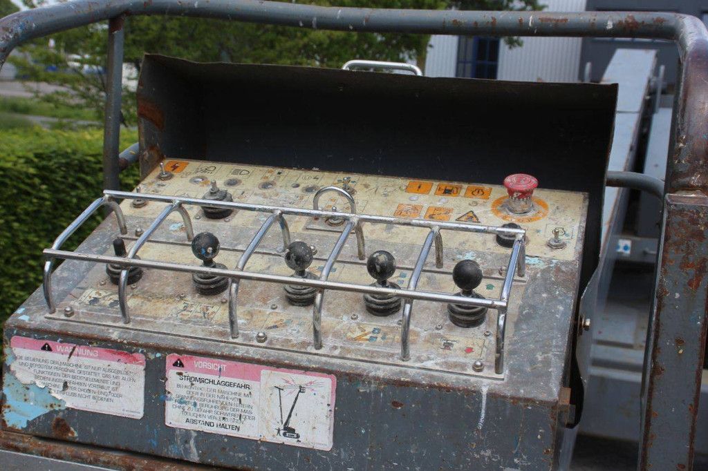 Telescoophoogwerker Aichi/Metz SP10A-ISF60 Diesel 18.2m 2001