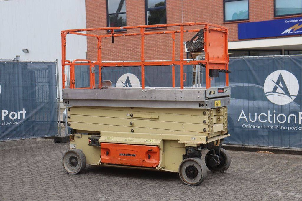 Scissor lift JLG 3246 ES Electric 11.68m 2011