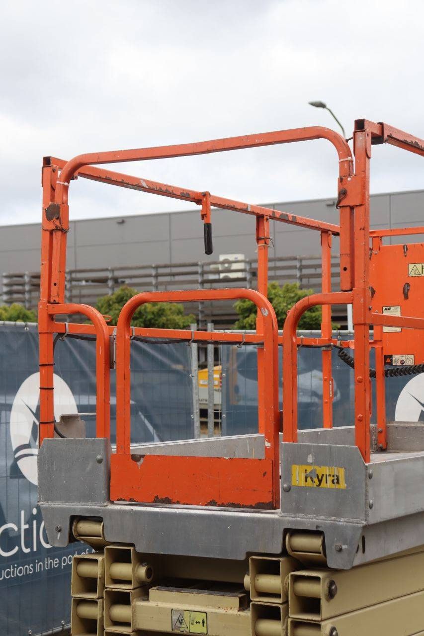 Scissor lift JLG 3246 ES Electric 11.68m 2011