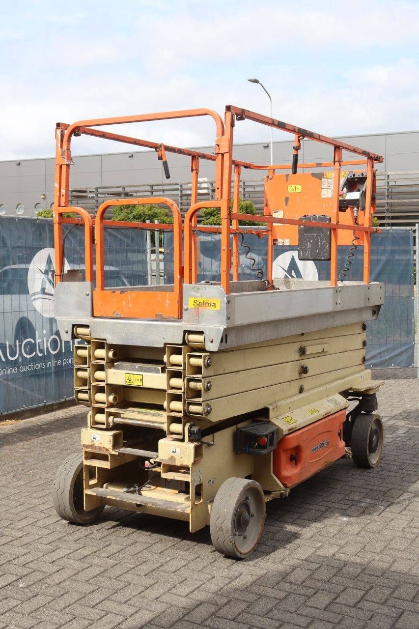Scissor lift JLG 3246 ES Electric 11.68m 2011