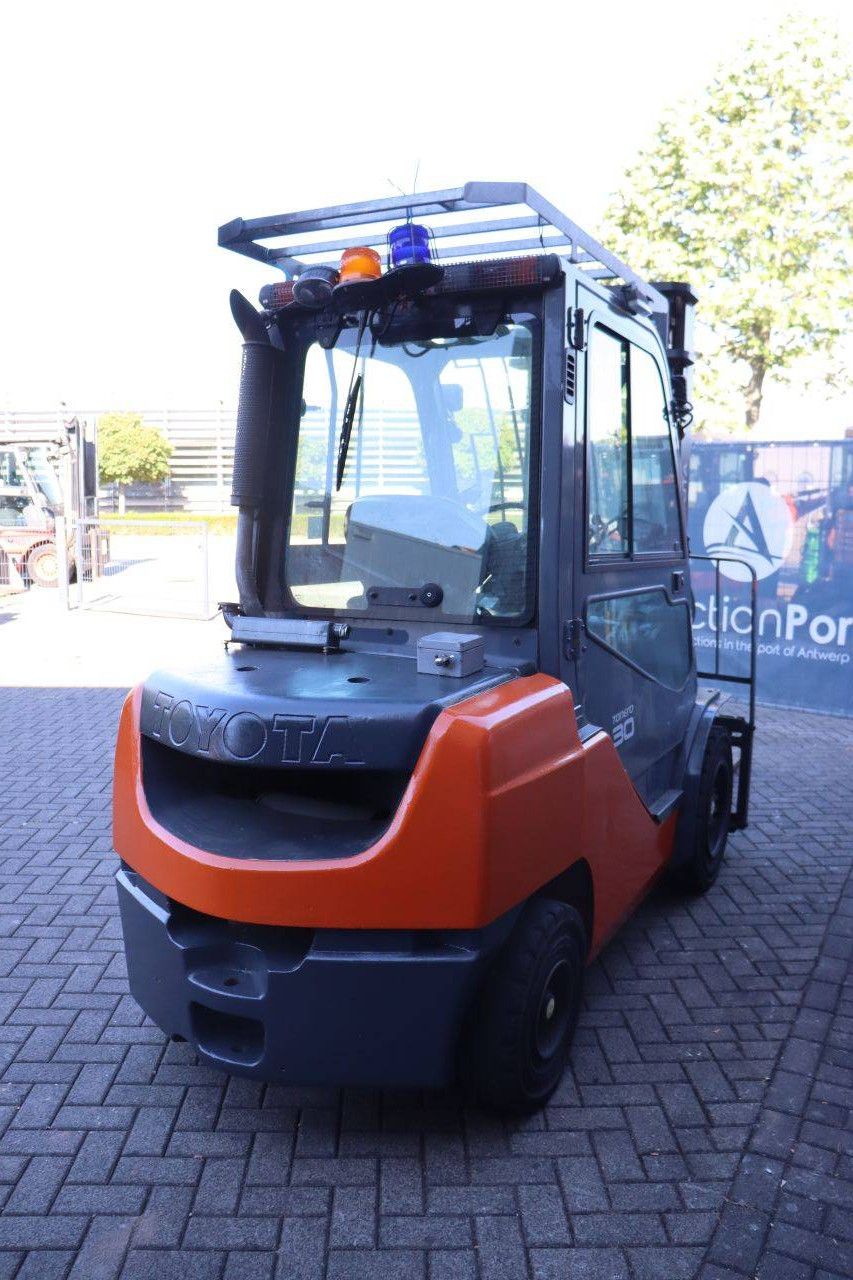 Forklift Toyota 02-8FDF30 Diesel 3000kg 3.7m 2020