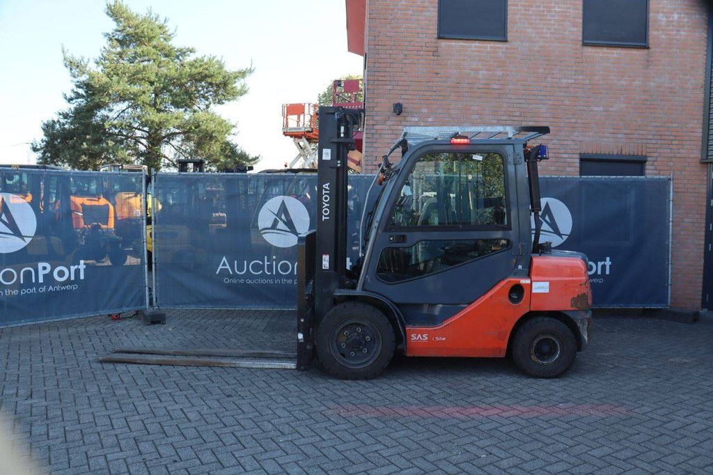 Forklift Toyota 02-8FDF30 Diesel 3000kg 3.7m 2020