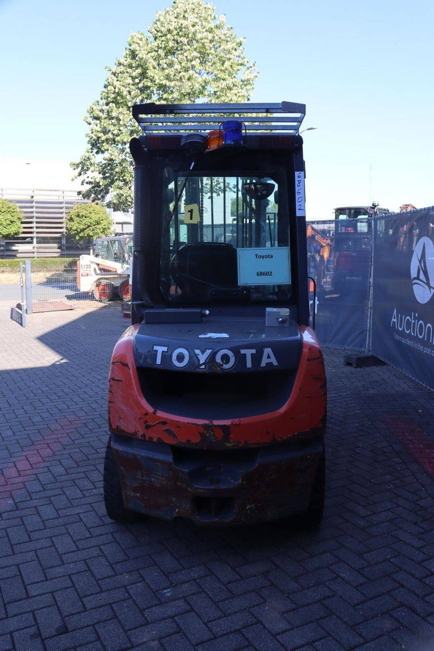 Forklift Toyota 02-8FDF30 Diesel 3000kg 3.7m 2020