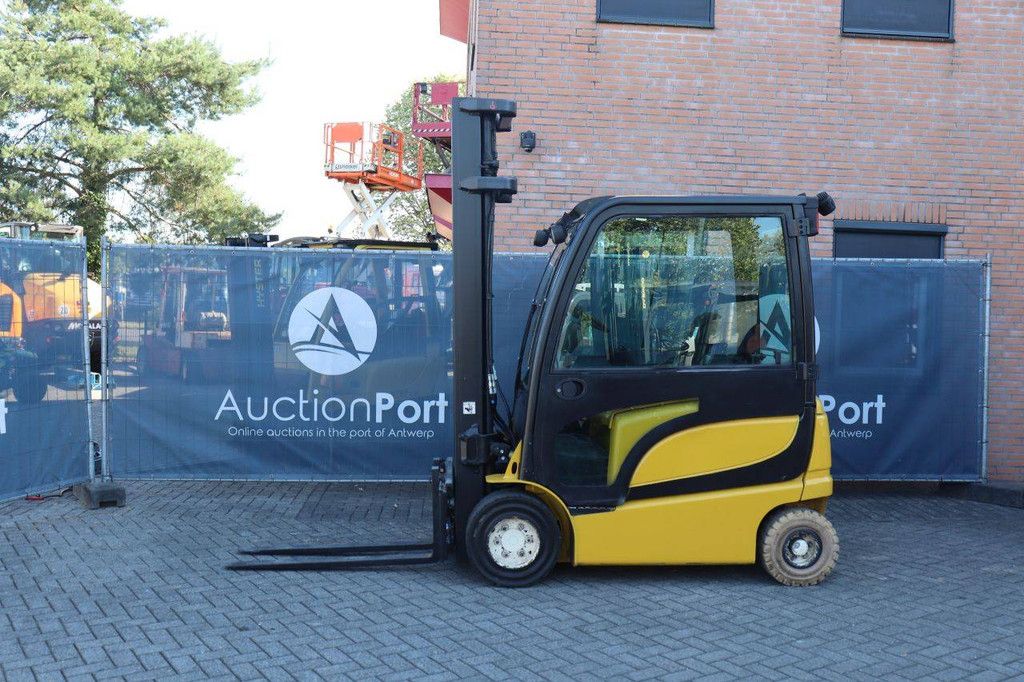 Forklift Yale ERP25VL Electric 1750kg 4.33m 2011