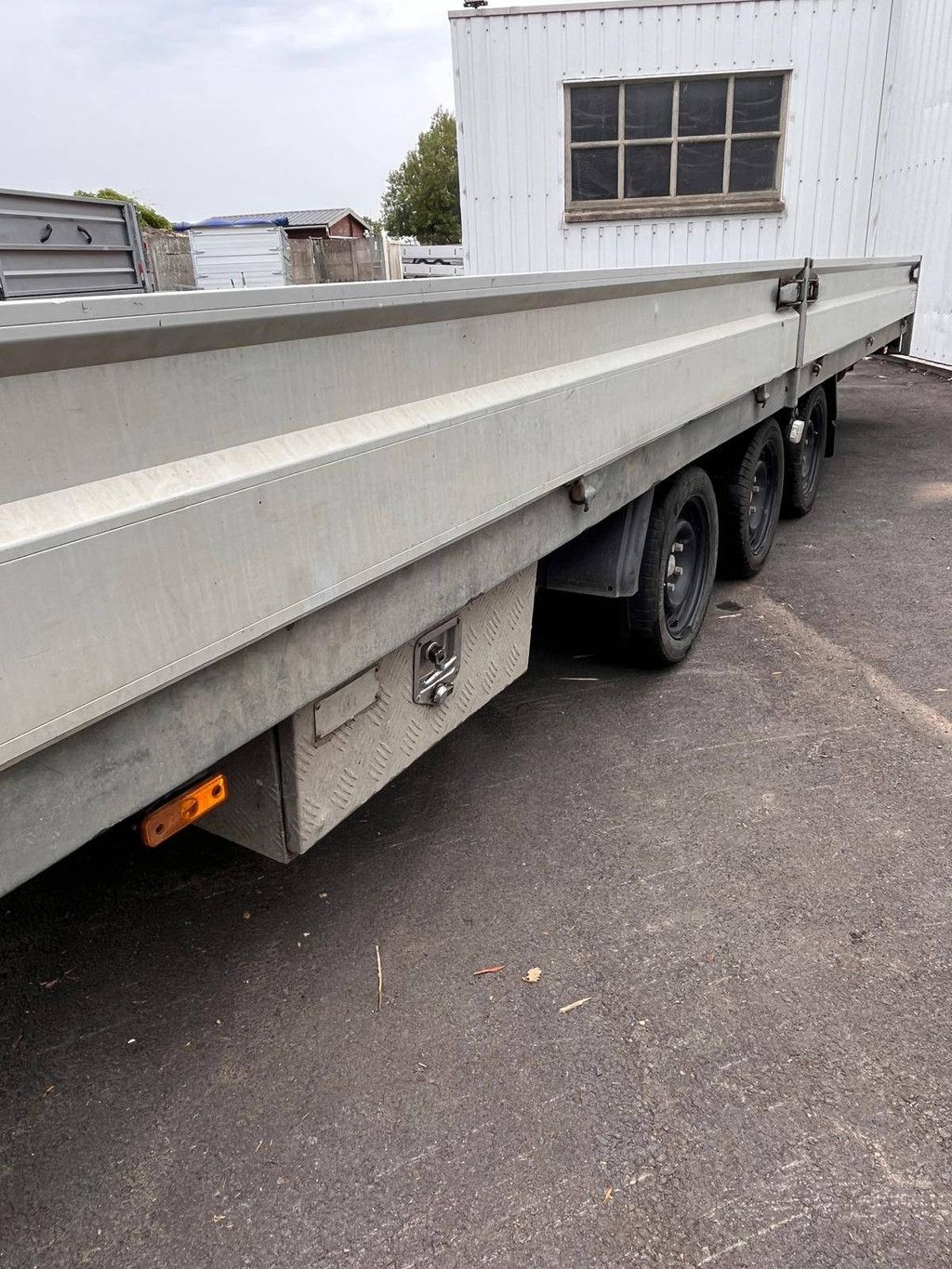 Trailer Hapert 6.05x2.20m 2021