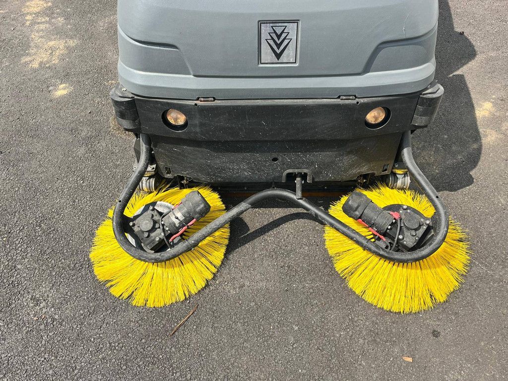 Karcher B 250 R120 Electric Scrubber/Vacuum 2019 with integrated sweeping function