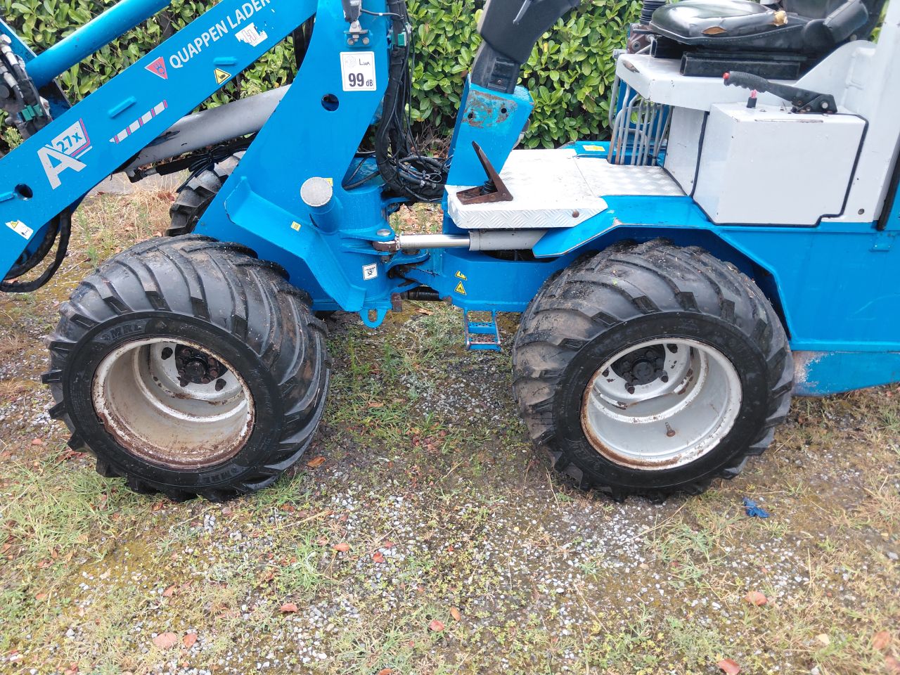 Quappen A27X / Loader / Yanmar / Kniklader / Giant / Weidemann