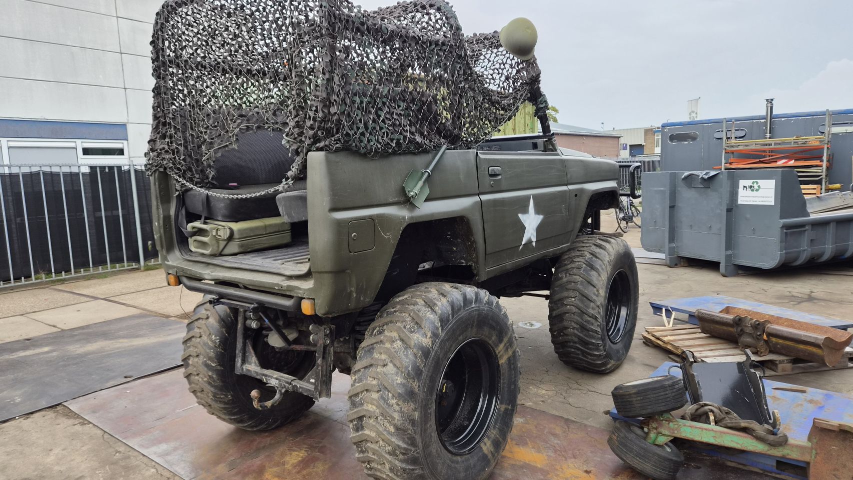 4x4 Monstertruck Unimog