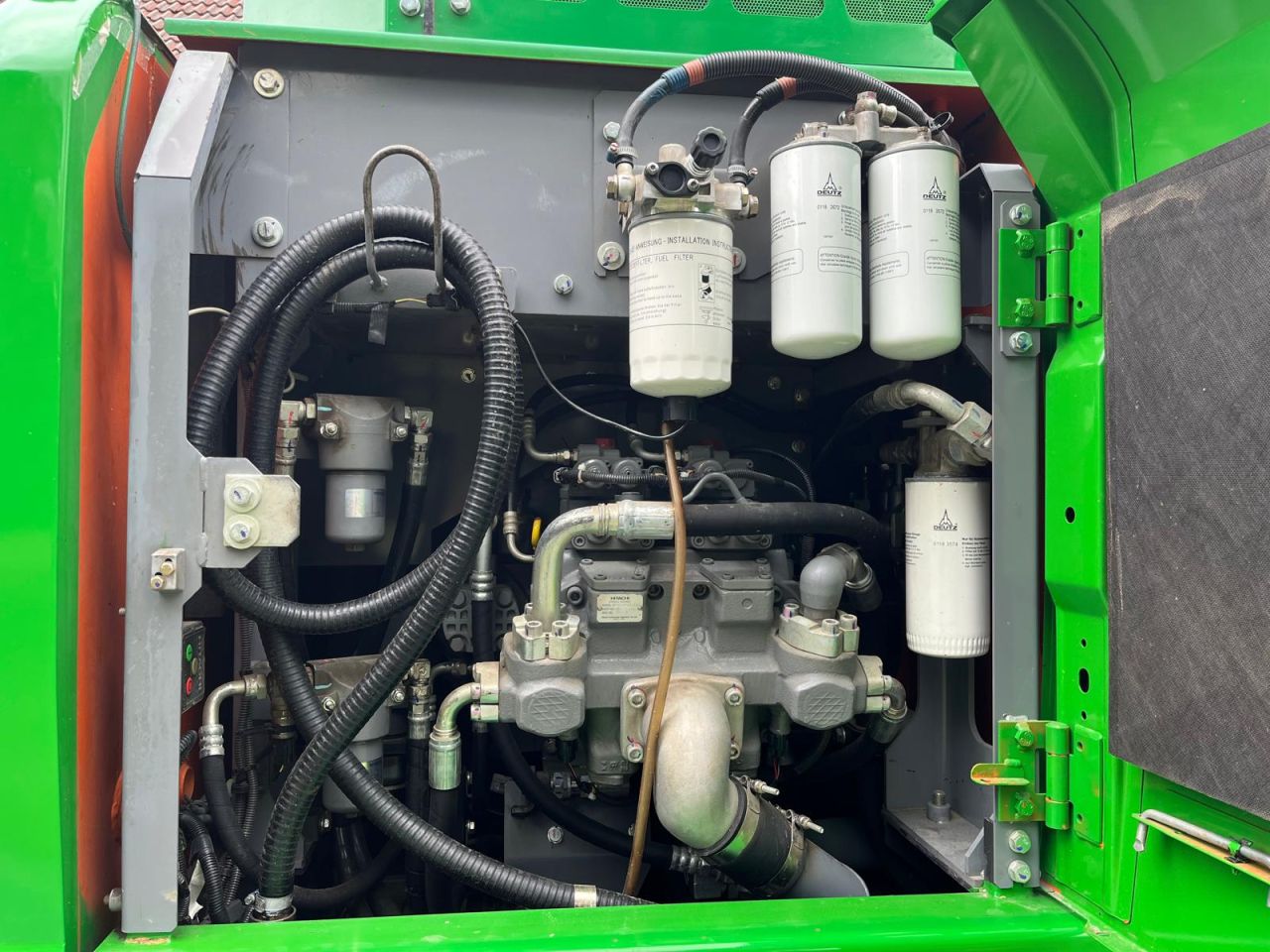 Hitachi ZX 140 W-6 Stage V !!