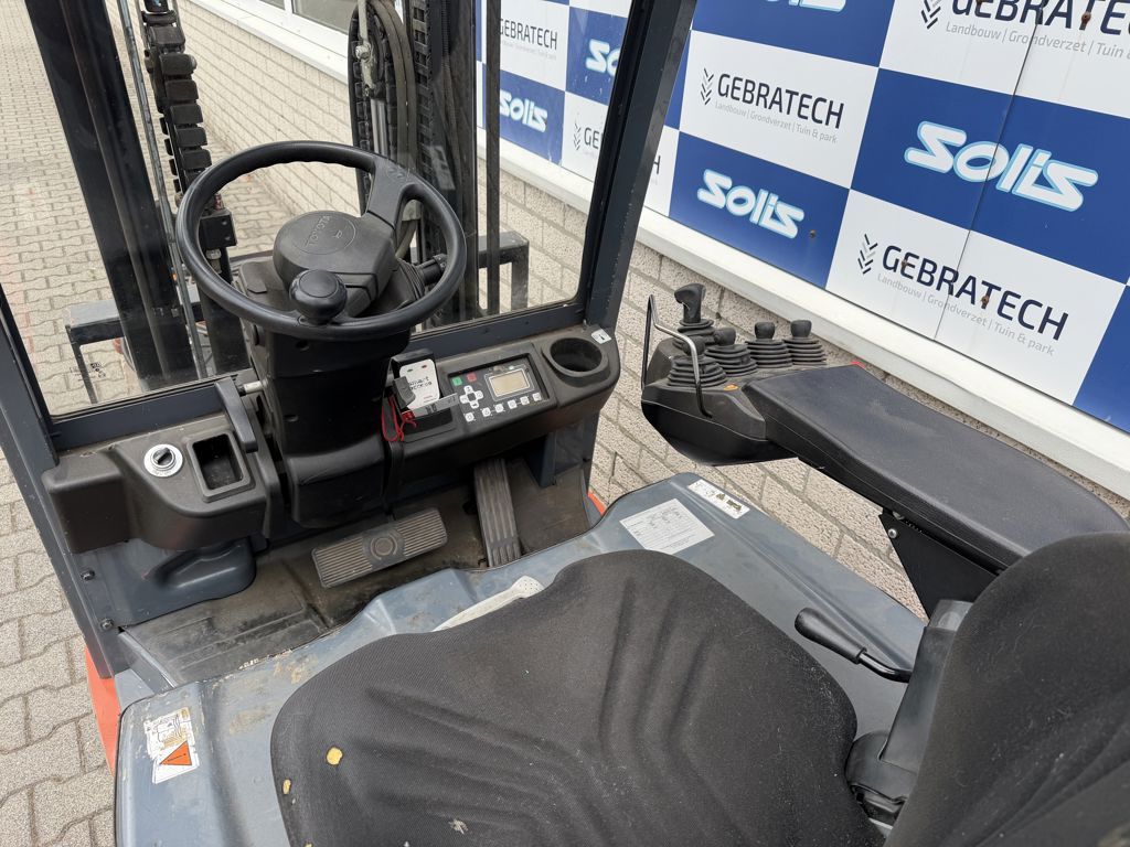 Toyota Traigo heftruck 48 - 15 | elektrisch