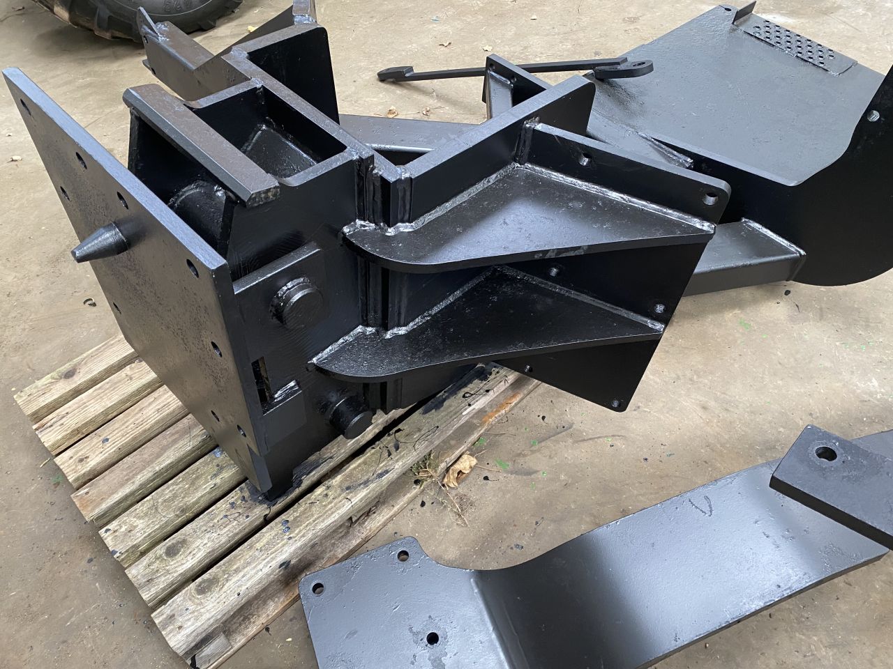 HERDER ONDERBOUWFRAME VOOR JD 7710 / 7810 + CONTRAGEWICHTPLATEN