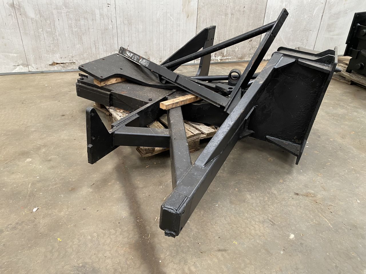 HERDER ONDERBOUWFRAME VOOR JD 7710 / 7810 + CONTRAGEWICHTPLATEN