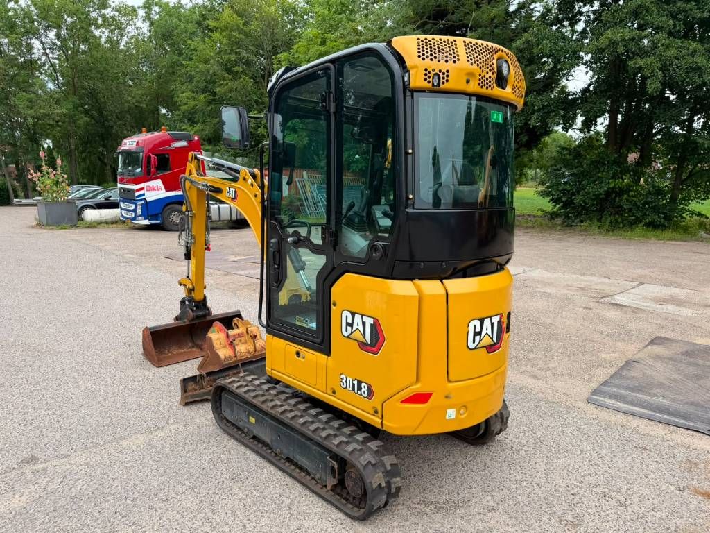 CAT 301.8