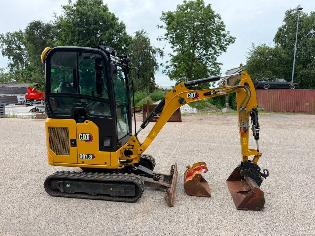CAT 301.8