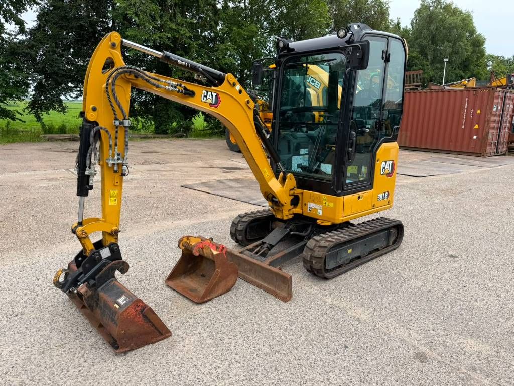 CAT 301.8