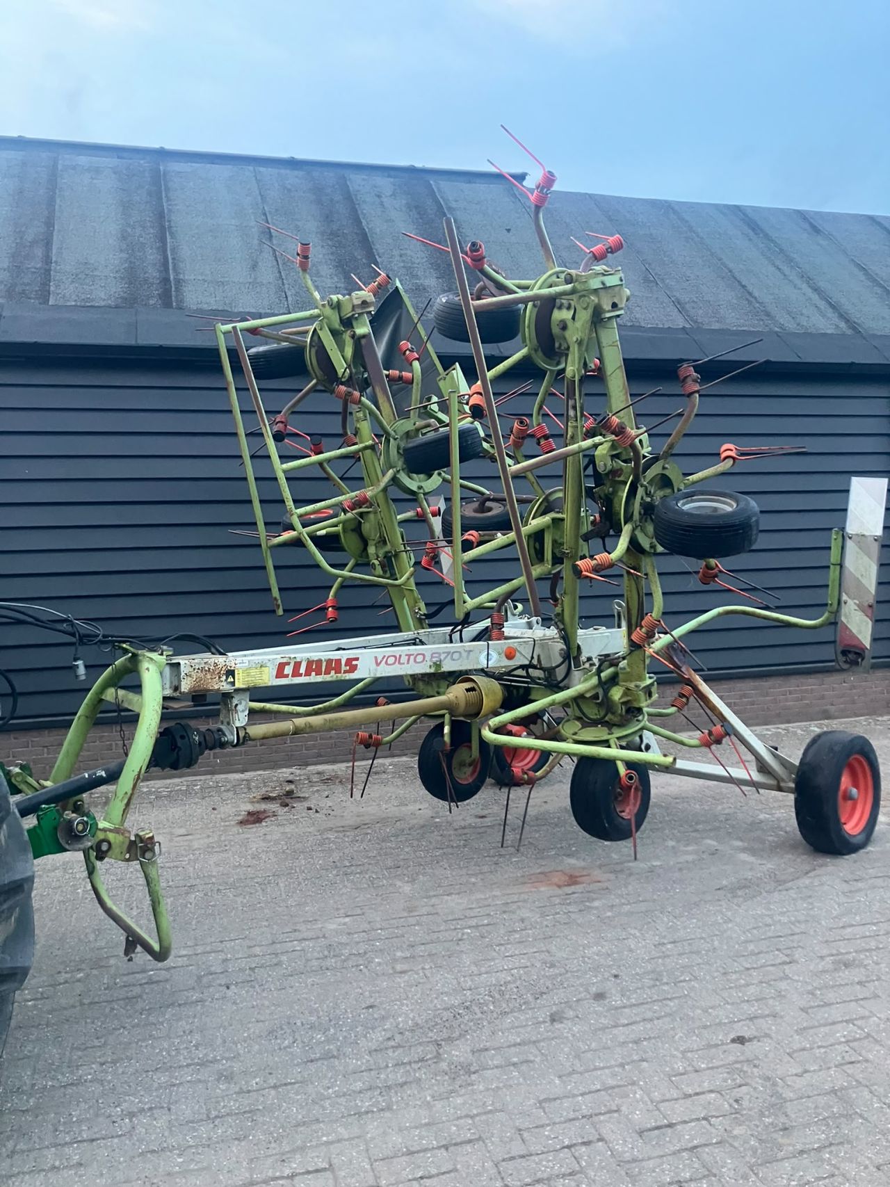 Claas Volto 870T getrokken schudder