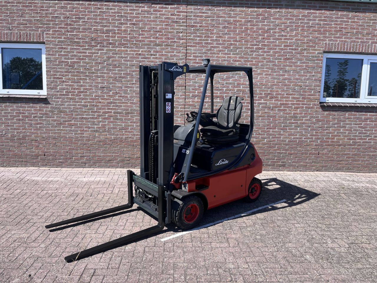 Linde E18P-02