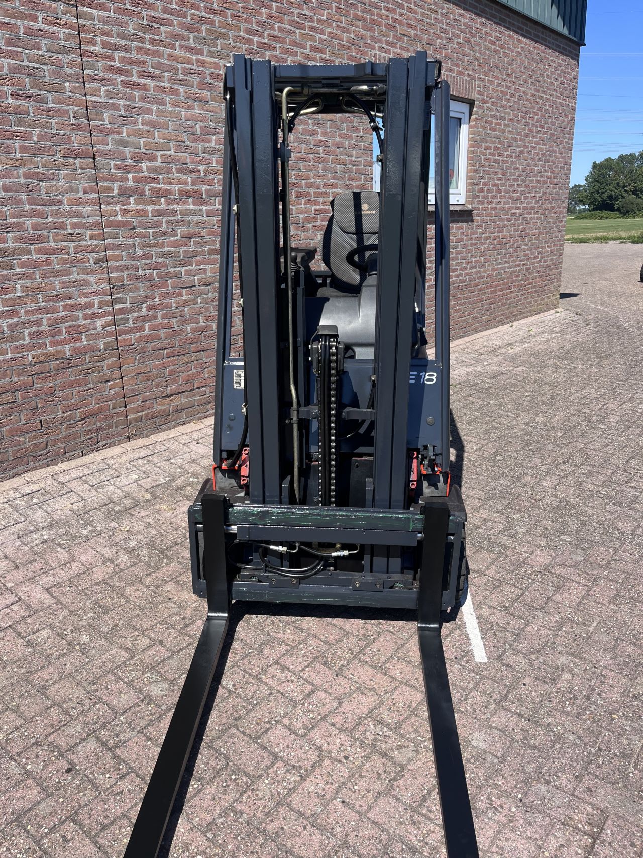 Linde E18P-02