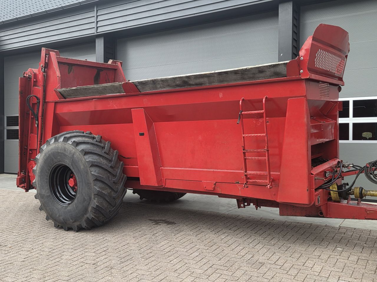 Heywang 12 tons stal meststrooier vastemest strooier breedstrooi
