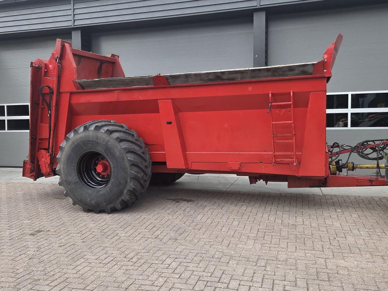 Heywang 12 tons stal meststrooier vastemest strooier breedstrooi