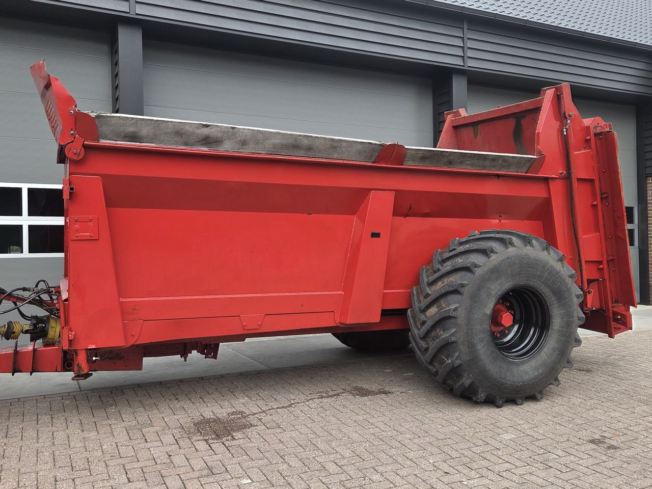 Heywang 12 tons stal meststrooier vastemest strooier breedstrooi