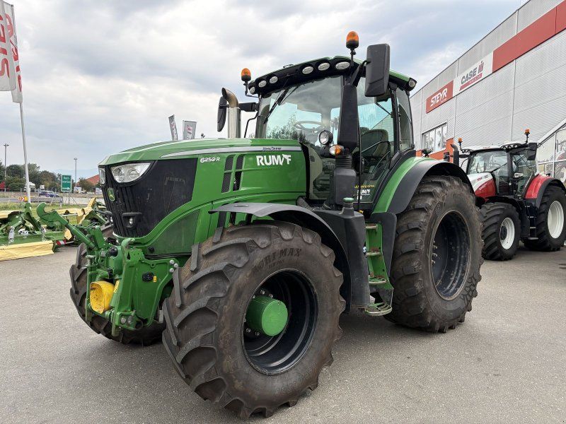 John Deere 6250R