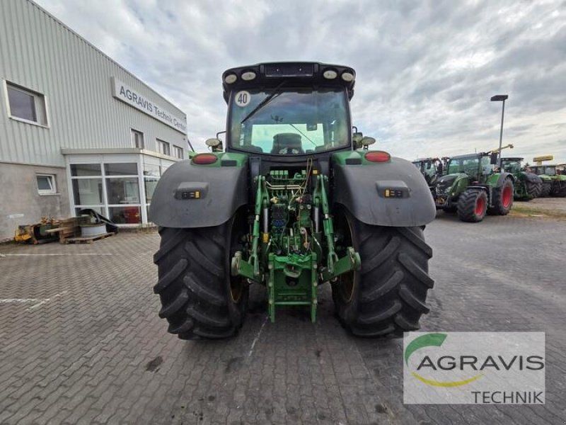 John Deere 6215 R