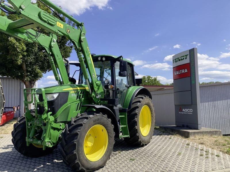 John Deere 6130M