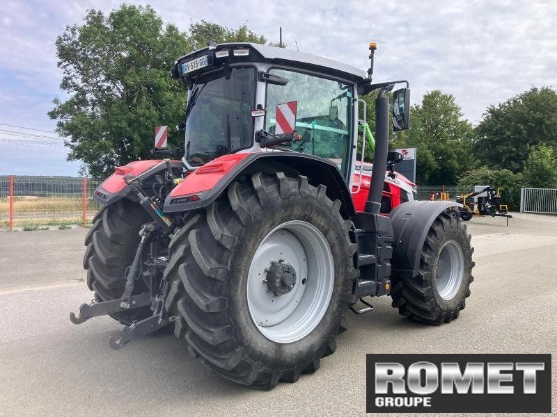 Massey Ferguson 8S-205 DV