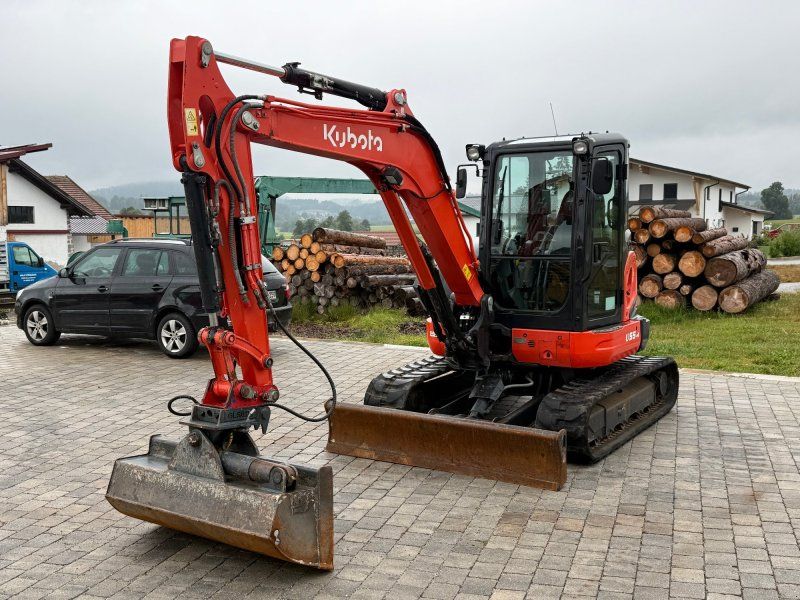 Kubota U55-4
