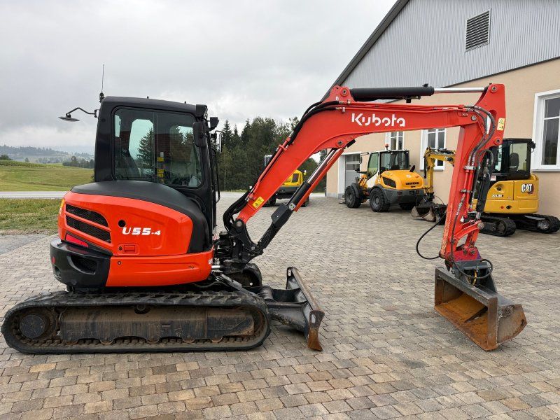 Kubota U55-4