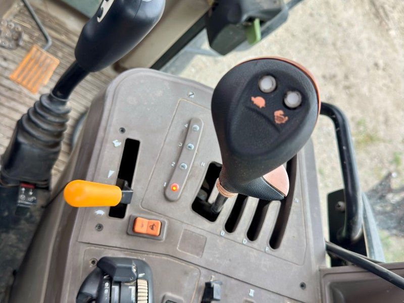 John Deere 6330