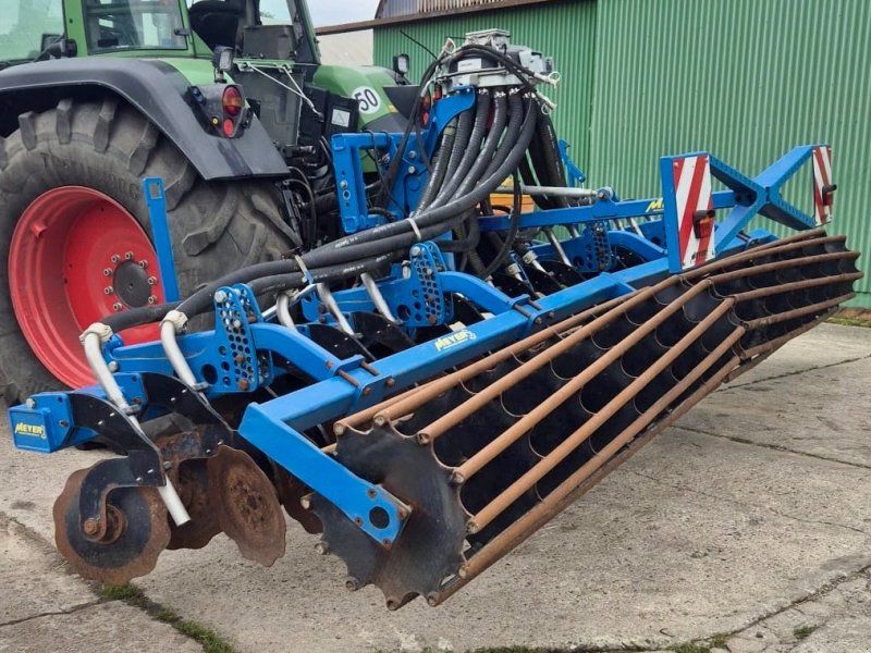 Meyer Agrartechnik MIXI 6000 + Vogelsang Verteiler
