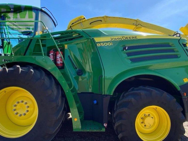 John Deere 8500