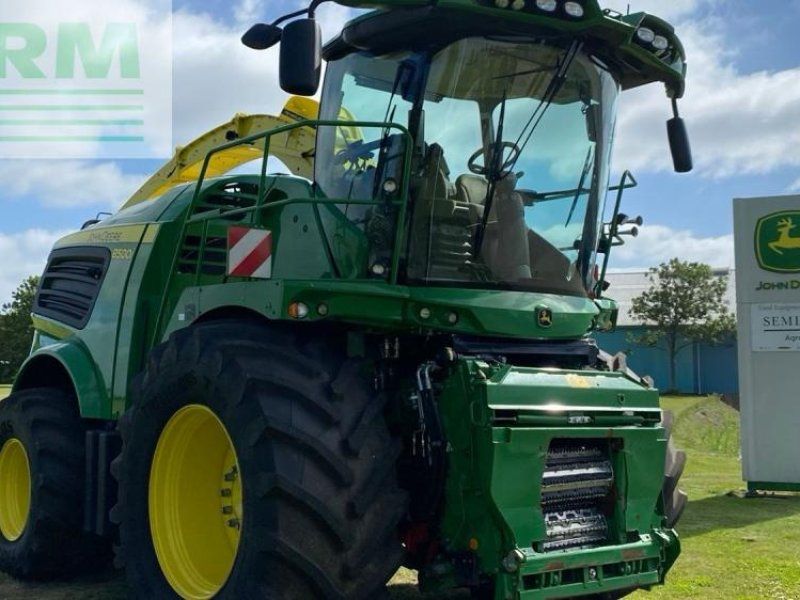 John Deere 8500