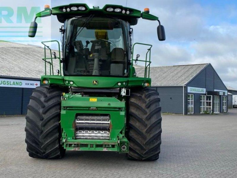 John Deere 9700
