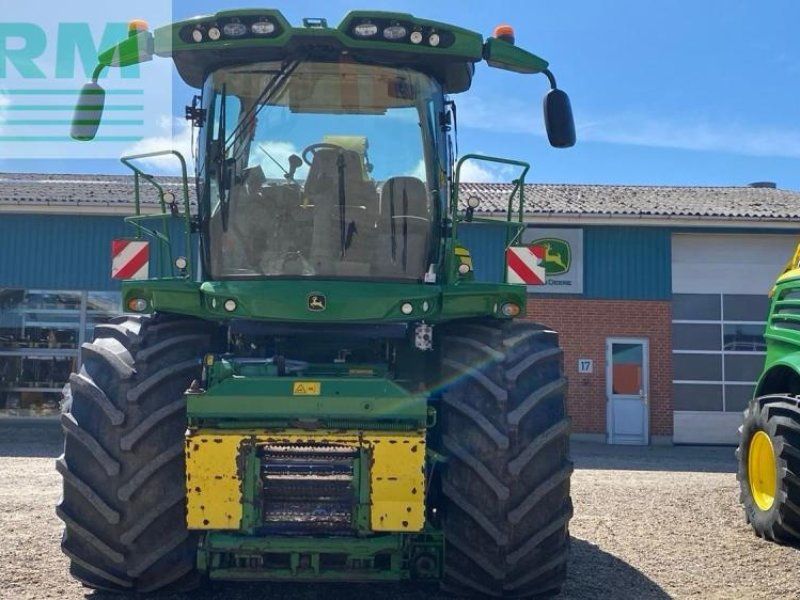 John Deere 8500