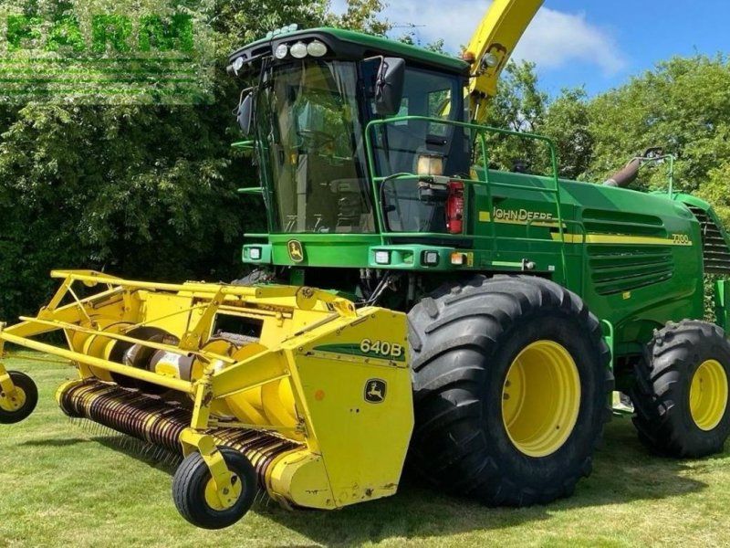 John Deere 7700