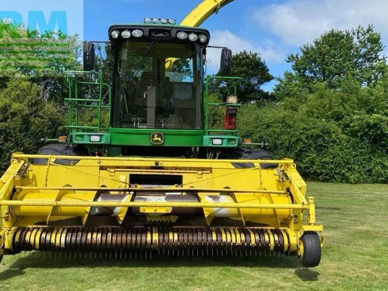 John Deere 7700