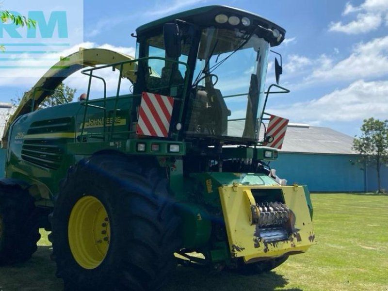 John Deere 7500