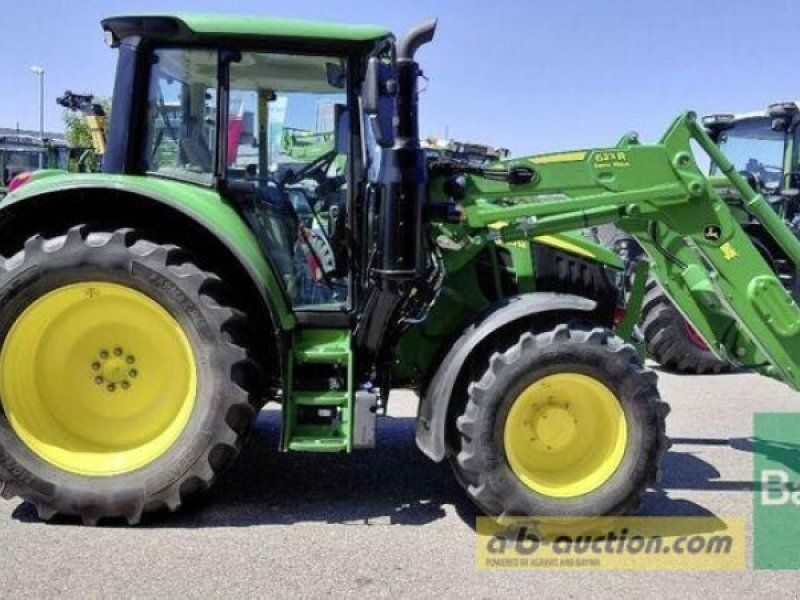 John Deere 6100 M