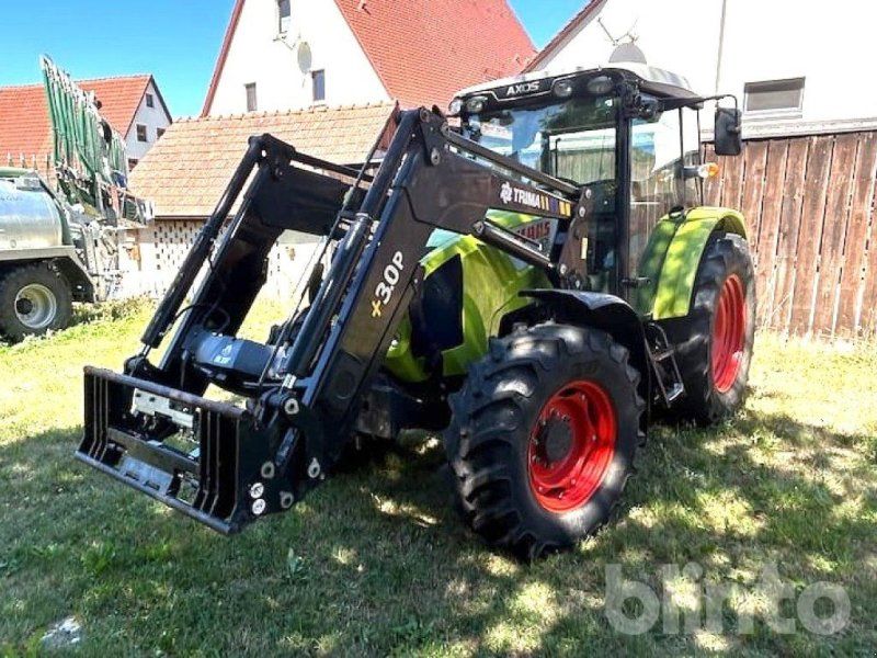 Claas Axos 320 CX