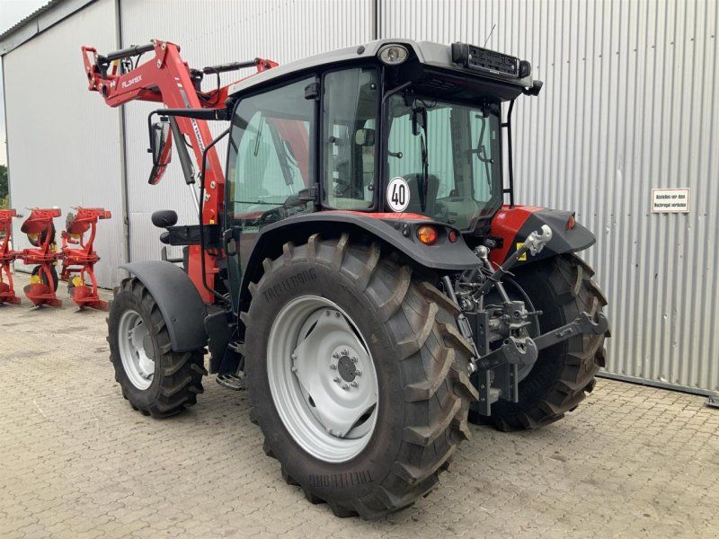 Massey Ferguson 4708 M