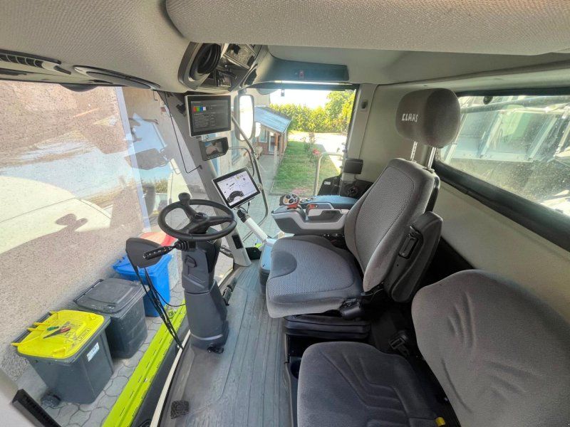Claas Lexion 7600 TT mit Vario 930