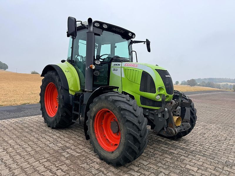 Claas ARION 530 CIS