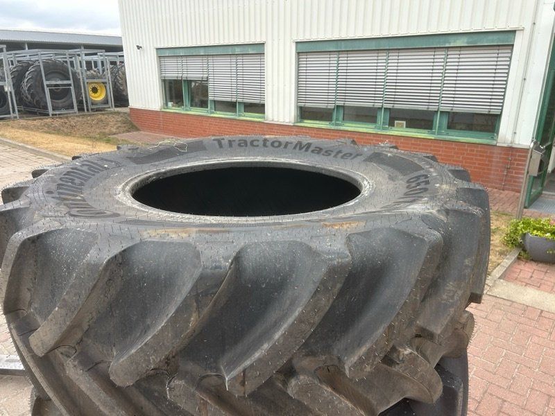 Continental 650/75R38